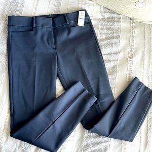 Dark Grey Loft Skinny Dress Pants (size 6)